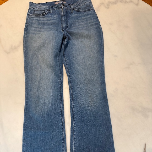 Joe’s Women’s Jeans, Size 31 X 32” inseam, in great condition, 90% Cotton - Picture 3 of 11